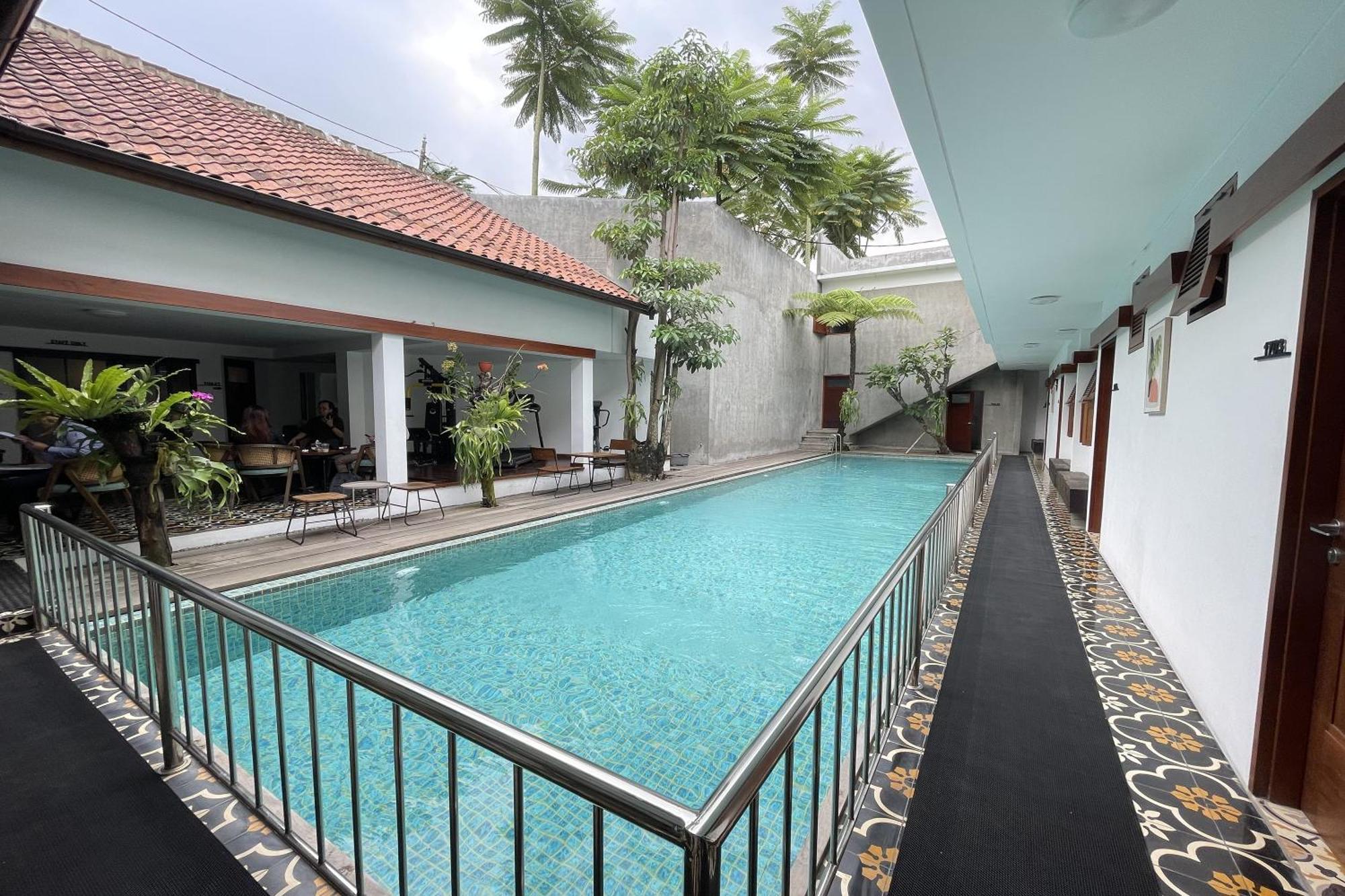 Emaki Bumi Singgah Hotel บันดุง ภายนอก รูปภาพ