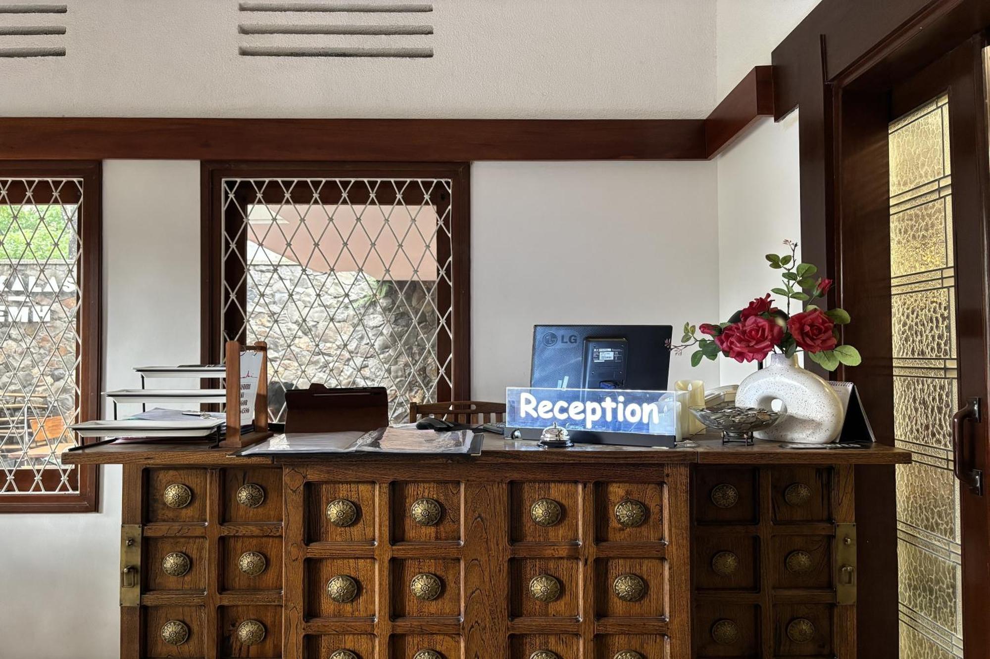 Emaki Bumi Singgah Hotel บันดุง ภายนอก รูปภาพ