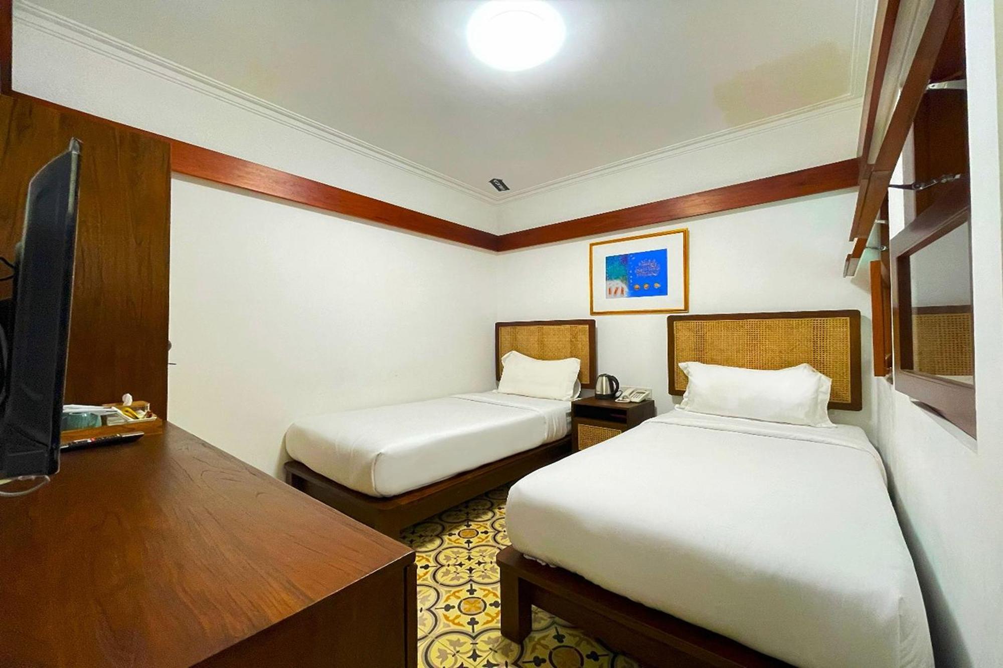 Emaki Bumi Singgah Hotel บันดุง ภายนอก รูปภาพ