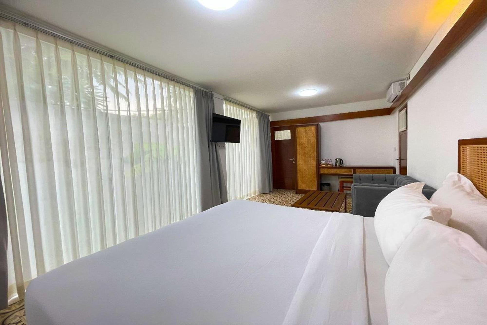 Emaki Bumi Singgah Hotel บันดุง ภายนอก รูปภาพ