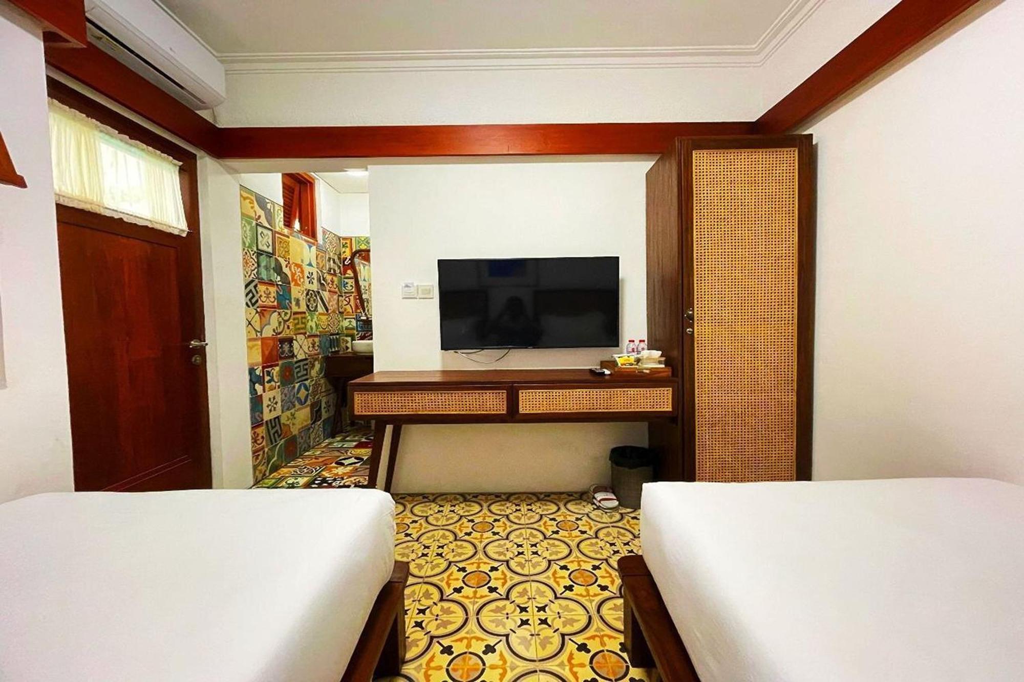 Emaki Bumi Singgah Hotel บันดุง ภายนอก รูปภาพ
