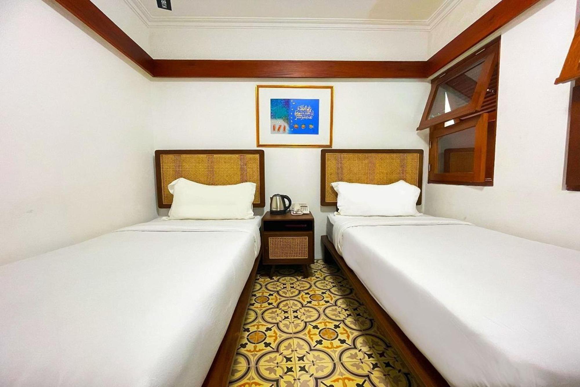 Emaki Bumi Singgah Hotel บันดุง ภายนอก รูปภาพ